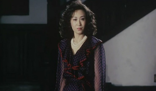 三田佳子写真