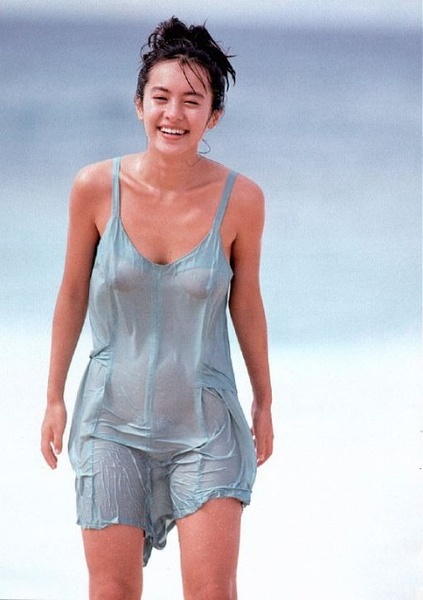 佐藤珠绪写真