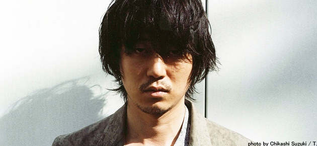 新井浩文写真