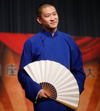 曹云金写真