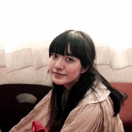 小岛藤子写真