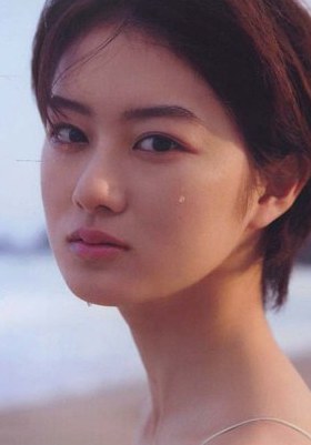 高月彩良写真