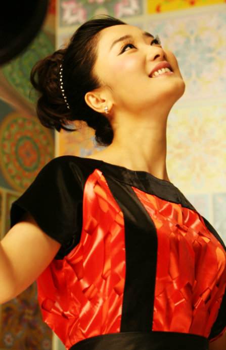 杨魏玲花写真