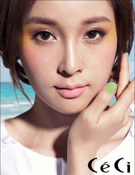 赵安写真