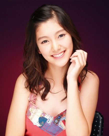 罗惠美写真
