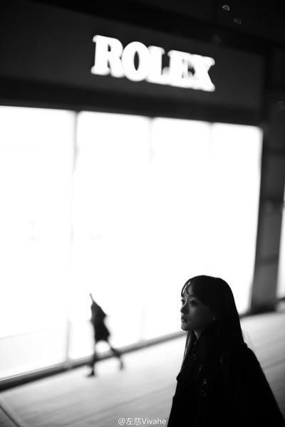 何泓姗写真