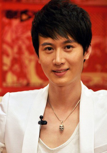 王龙华写真