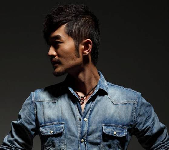 李泰延写真