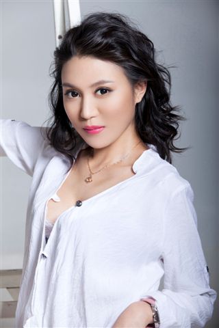 李佳芯写真