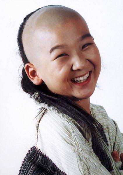 谢昀杉写真