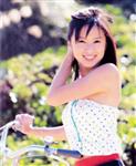 铃木亚美精彩写真2
