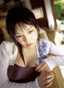 三津谷叶子写真
