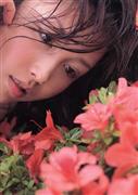 三津谷叶子写真