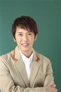 金子贵俊写真