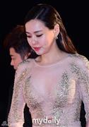 李荷妮写真