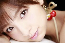 篠田麻里子写真