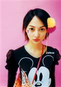 山田麻衣子写真