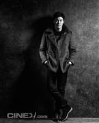 李载允写真