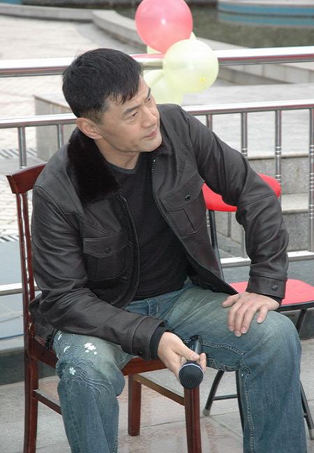 侦探成旭剧情介绍