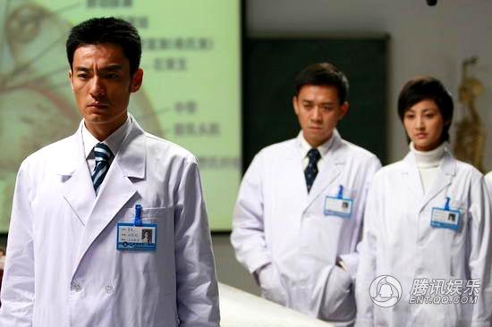 柳叶刀剧情介绍