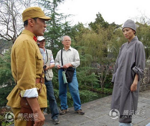 翡翠凤凰剧情介绍