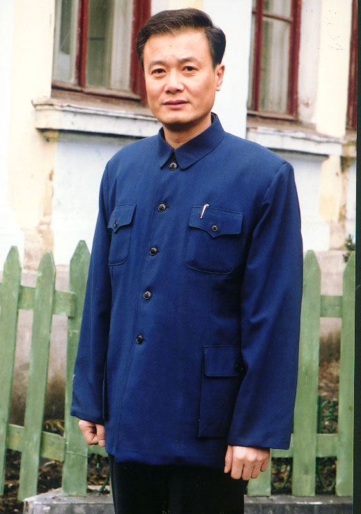 年年·岁岁·年年剧情介绍