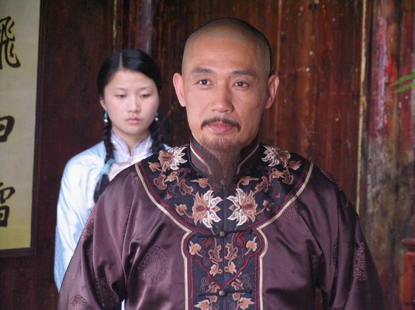 县令黄马褂剧情介绍