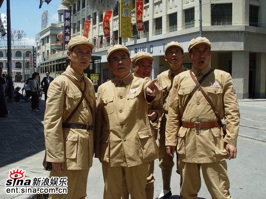 霓虹灯下的哨兵剧情介绍