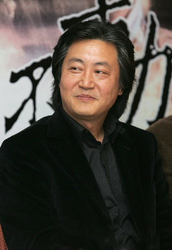 风吹云动星不动剧情介绍