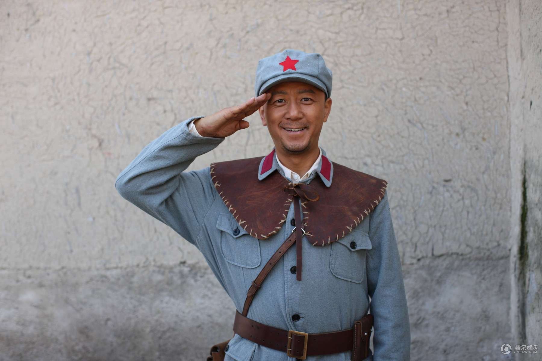 带弹孔的勋章剧情介绍