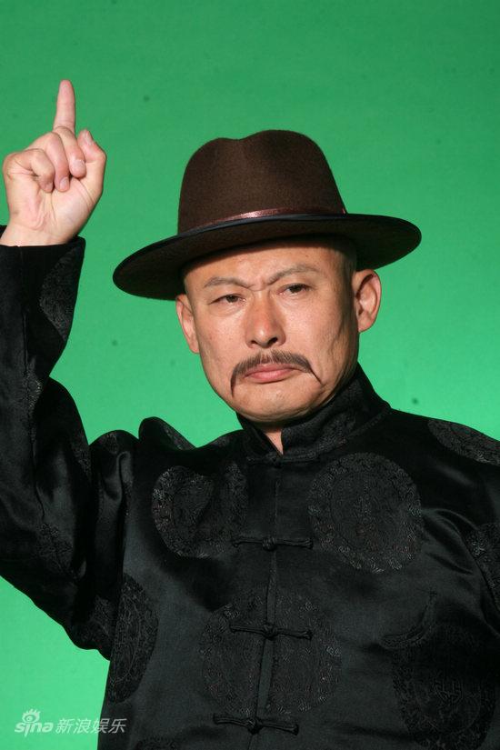 跑马场剧情介绍