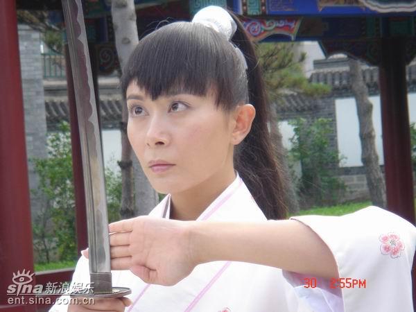新虎口脱险剧情介绍