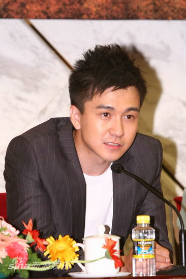 开天辟地剧情介绍