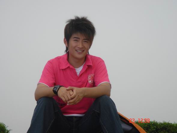 樱桃正红剧情介绍