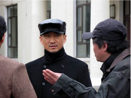 夜幕下的哈尔滨剧情介绍