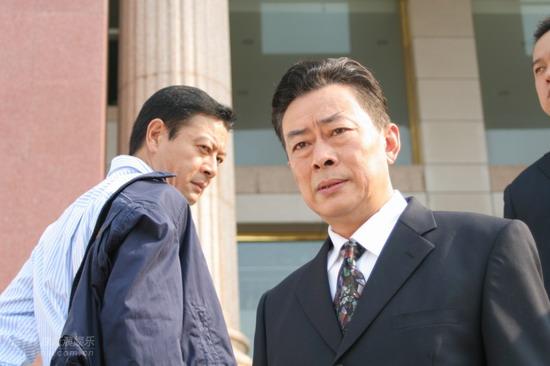 女高男低剧情介绍