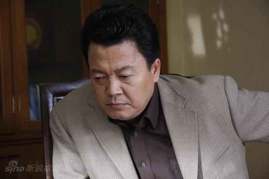 金融危机之迷情姐妹剧情介绍