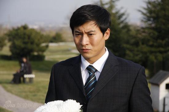 金融危机之迷情姐妹剧情介绍