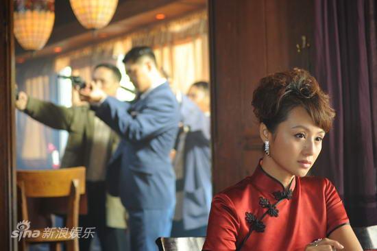 侦探小说剧情介绍