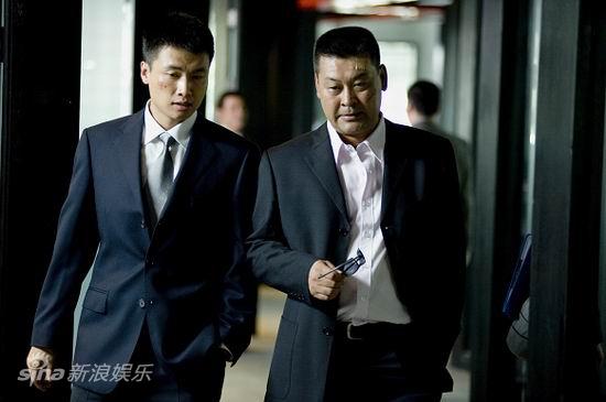 美丽鲜花在开放剧情介绍