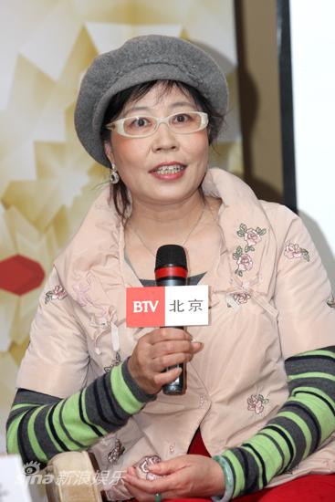 同龄人剧情介绍