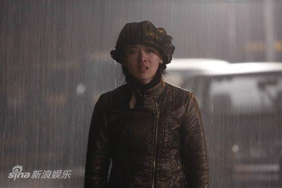 金融危机之迷情姐妹剧情介绍