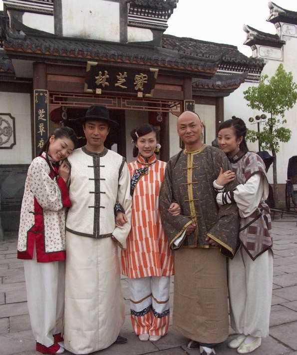 黄飞鸿与十三姨剧情介绍