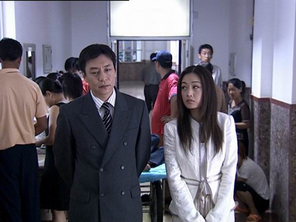 蓝百合剧情介绍