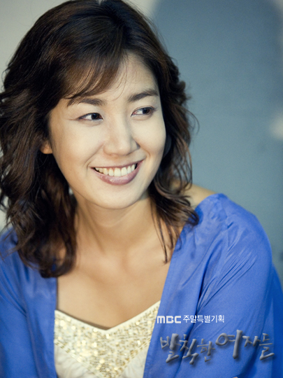 可恶的女人们剧情介绍