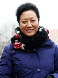 冯母姚致仪