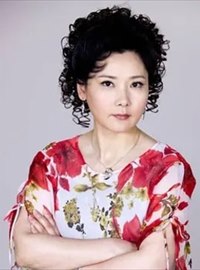 娘家的故事1演员何赛飞